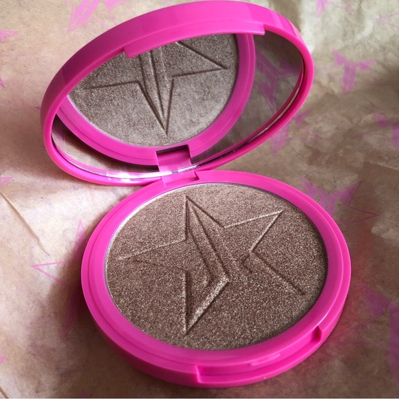 😍 NIB Siberian Gold Skin Frost Highlighter by Jeffree Star! 😍 - Picture 3 of 5